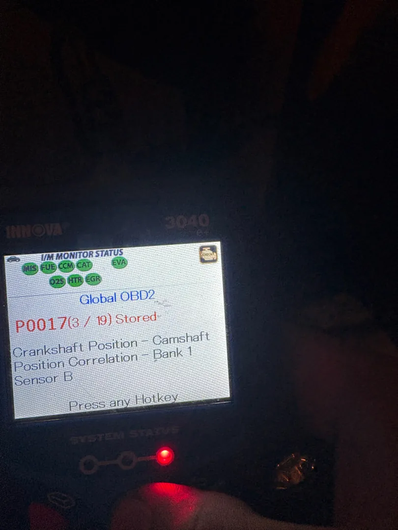 Code reader showing fault P0017, crankshaft position to camshaft position correlation, bank 1 sensor B